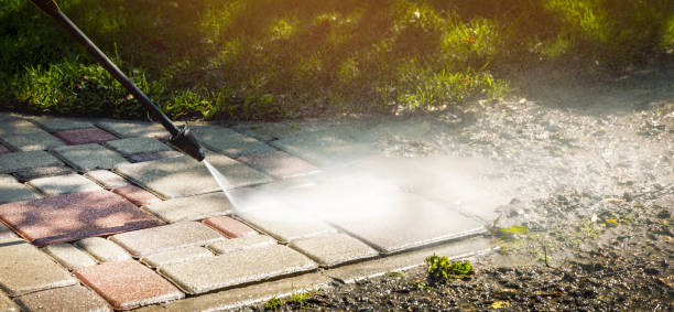 Best Graffiti Removal  in Planada, CA